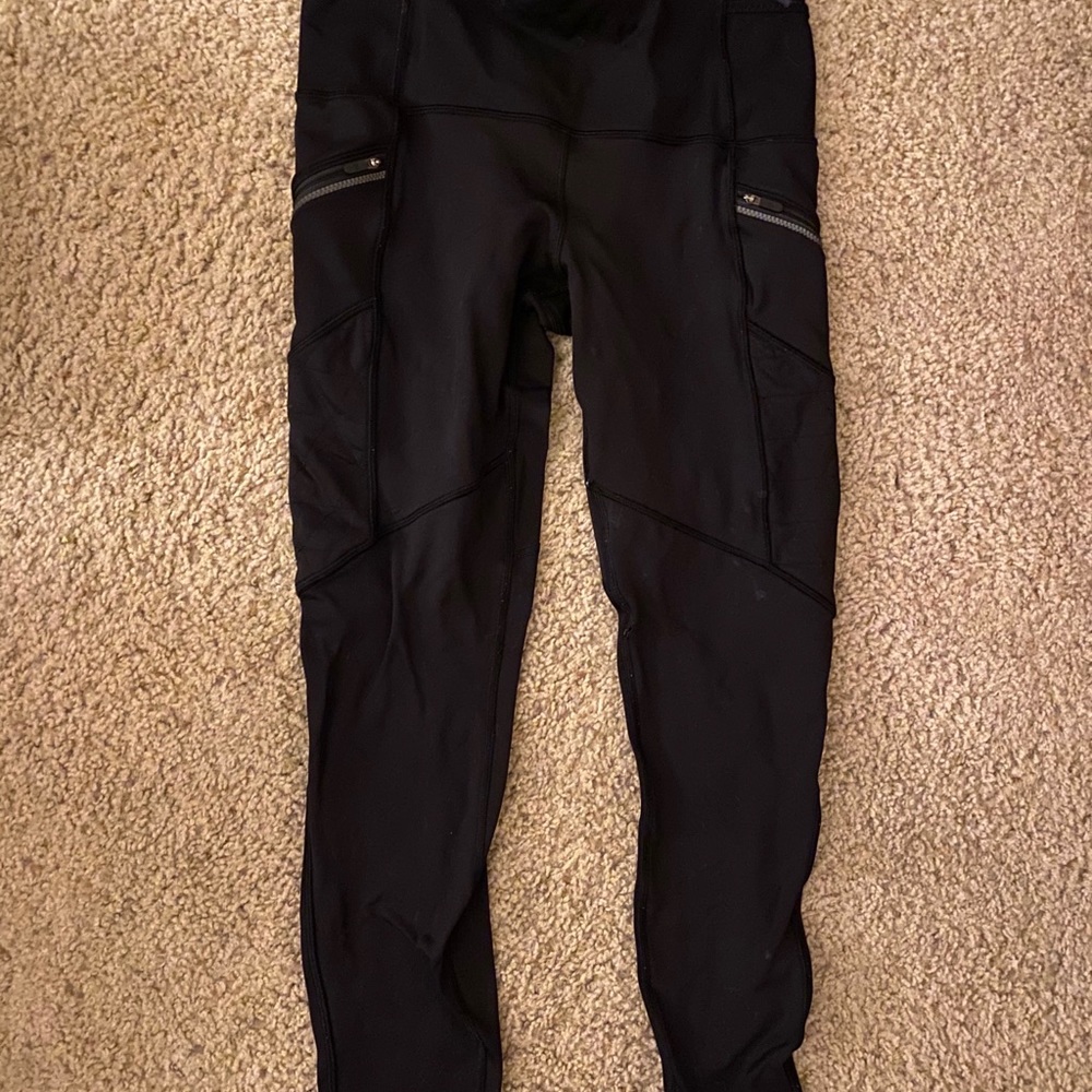 Lululemon Toasty Tech Tight II - Picture 5 of 8